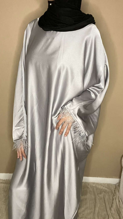 Abaya à plumes Gris